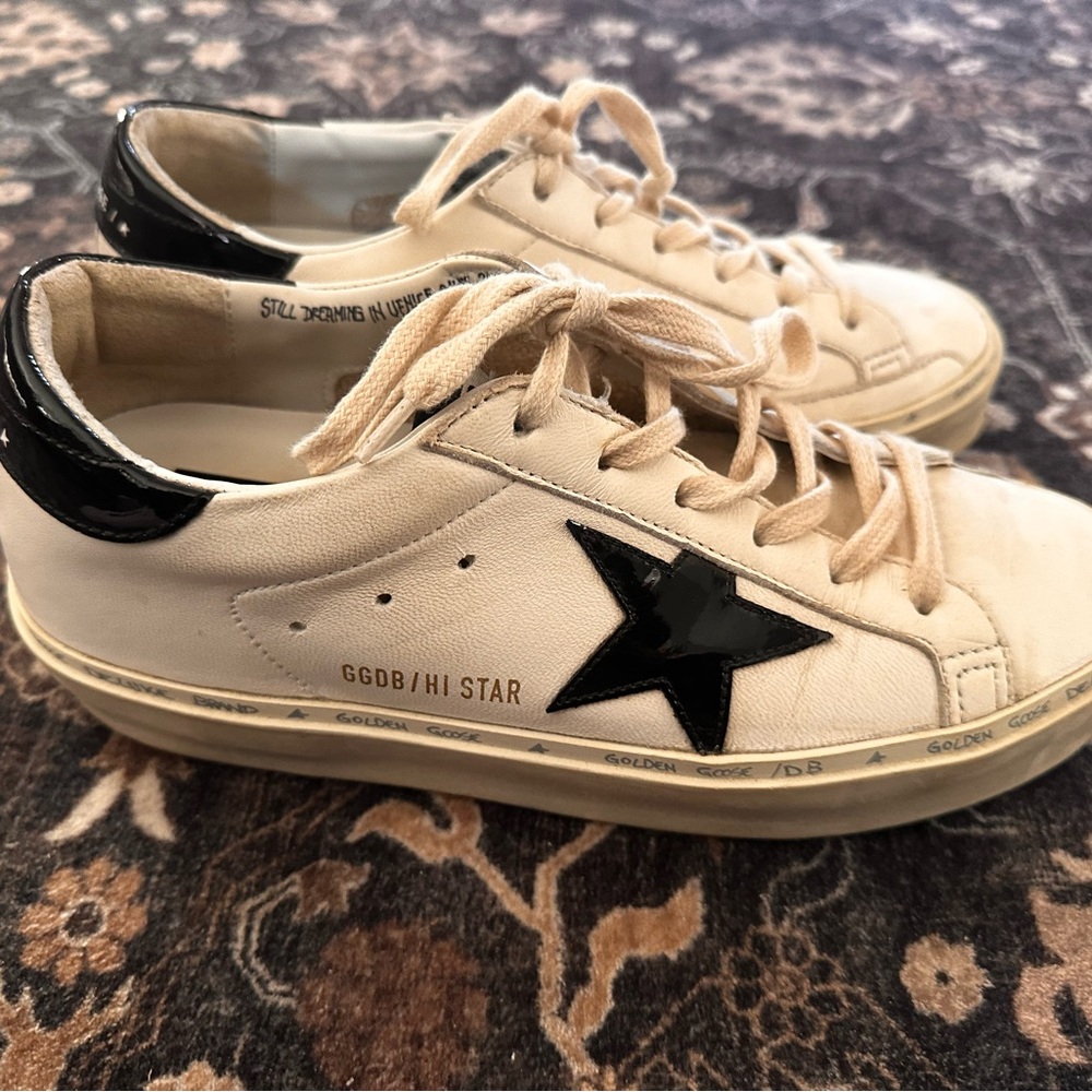 Golden Goose Cream and Black Sneakers Size 8  worn once. Asking $380
